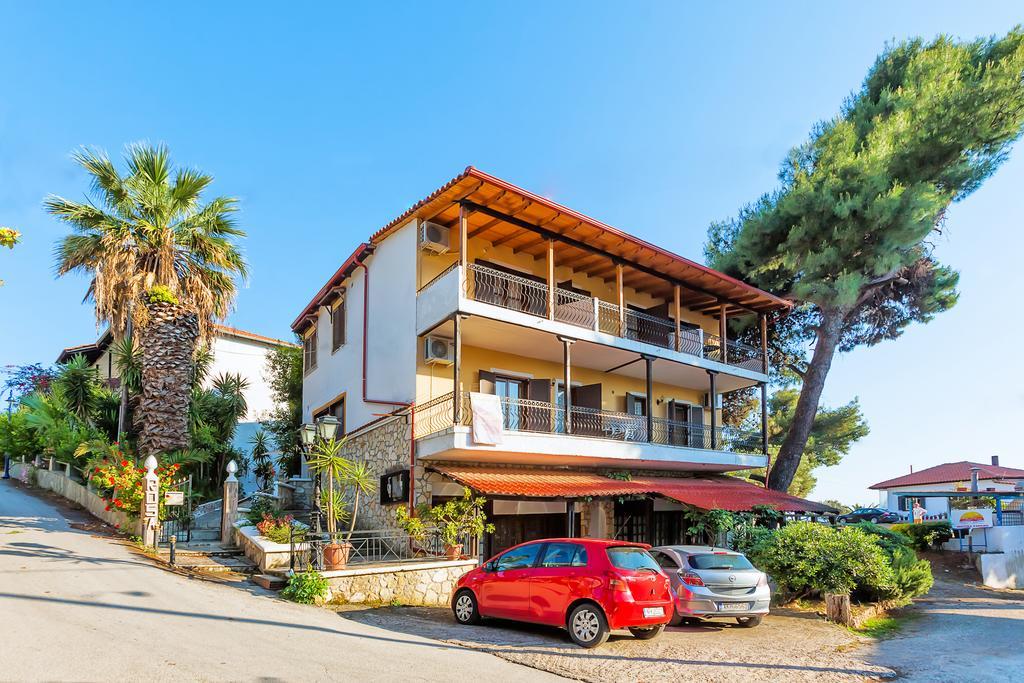 Xenios Loutra Village Karnagio Екстериор снимка
